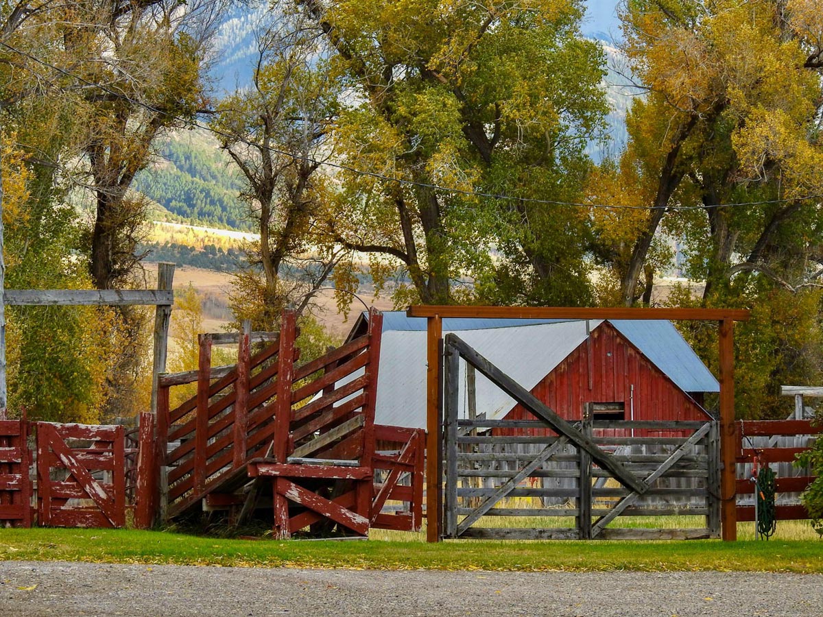 Gate of the Stable - Group lodging swan valley idaho