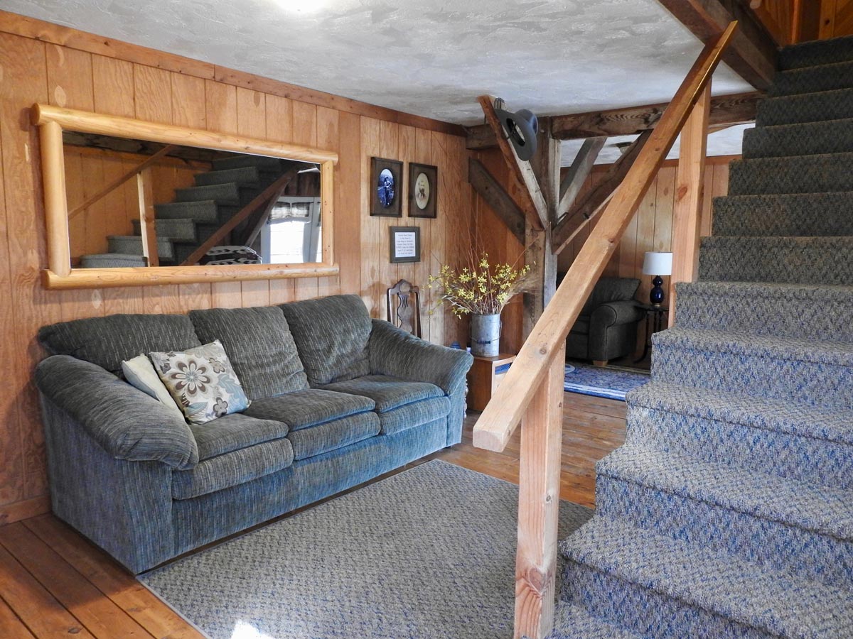 Barn - Downstairs Stairway - Group lodging swan valley idaho